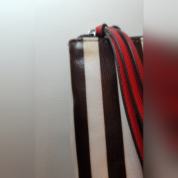 Henri bendel striped cosmetic case - Picture 5 of 5